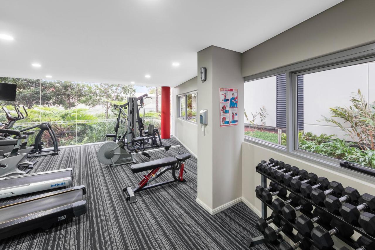 Meriton Suites Zetland Sydney Ngoại thất bức ảnh The gym at the University of Law, Birmingham